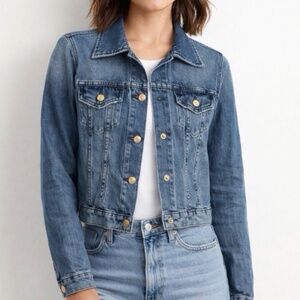 Calvin Klein Women’s Denim Trucker Jacket M